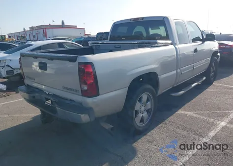 2004 Chevrolet Silverado C1500 из США, поврежденный, VIN 2GCEC19T641412868
